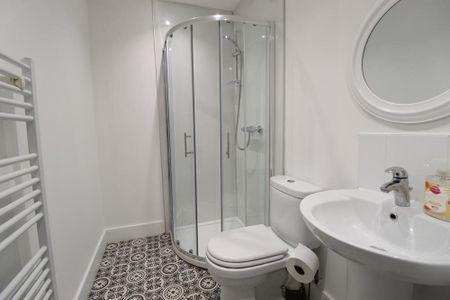 Fonthill Road, Top Floor, Aberdeen, AB11 - Photo 2