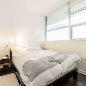 1BDRM IN HEART OF OLYMPIC VILLAGE / FALSE CREEK - Photo 2