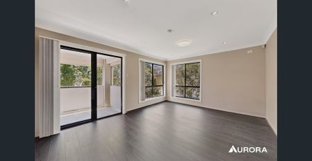 "275 FITZROY" Spacious Family Home in a Prime Cleveland Location! - Photo 2