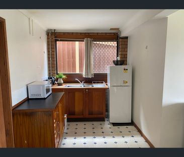 54 Naughton Avenue, Birmingham Gardens, NSW 2287 - Photo 2