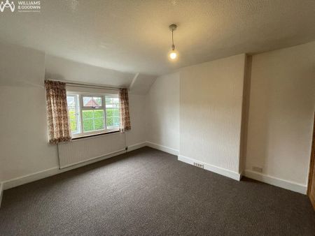 4 bedroom semi-detached house to rent - Photo 3