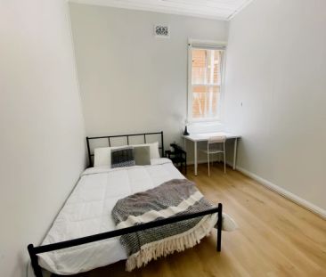 33 George St, Sydney - Photo 3