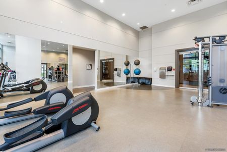 13688 100 Avenue #1104, Surrey, BC V3T0G5 - Photo 4