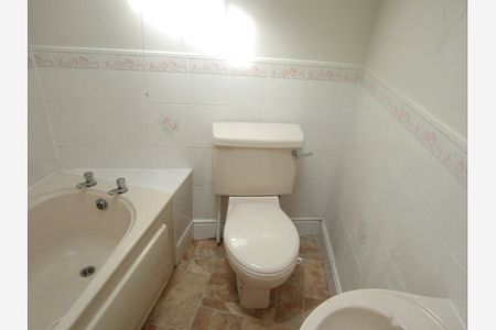 Flat 1, Cross Hill, Shrewsbury, Shropshire, SY1 1JH - Photo 5