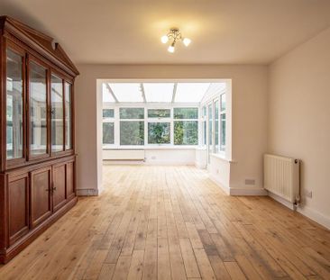 4 bedroom detached house to rent - Photo 4