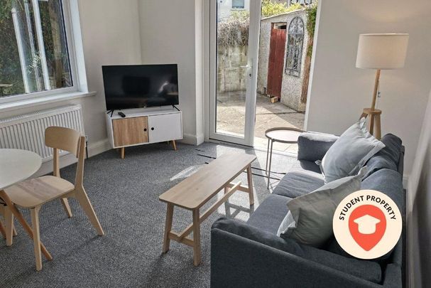 4 bedroom house to rent - Photo 1