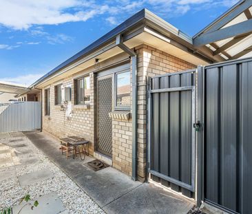 Stylishly Renovated Homette in Prime Plympton Location - Photo 6