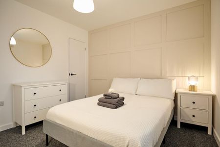 5 bedroom terraced house to rent - Photo 5