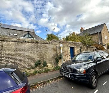 Studio to rent - Photo 2