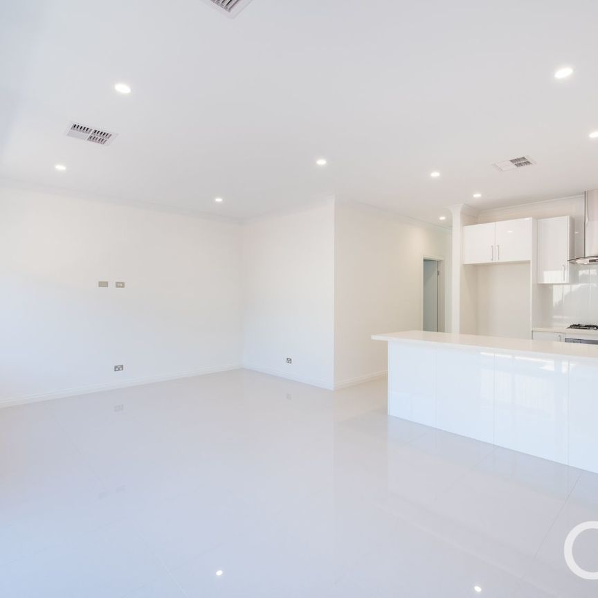 Open the Door to Contemporary Comfort - Photo 1