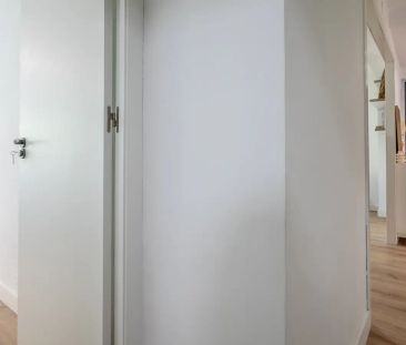 3-bedroom apartment for rent in Sant Pau, Valencia. - Photo 3