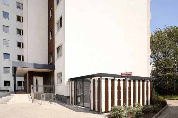 Mein neues Zuhause mit großem Balkon! - Photo 1