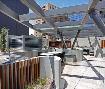 2002/9-23 Mackenzie Street, Melbourne - Photo 1