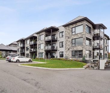 1 CH - 1 SDB - Bromont - $1,475 /mo - Photo 3