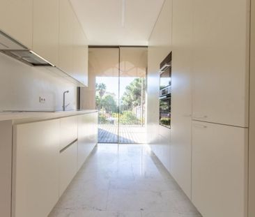 2 room luxury Apartment for rent in Cascais, Lisbon - Photo 5