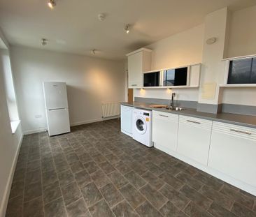 2 Bedroom Property To Rent - Photo 6