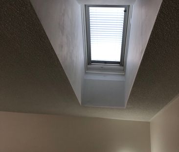 For Lease - 4146 Wheelwright Crescent, Mississauga, Ontario - Photo 1