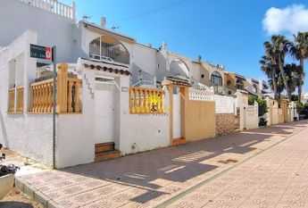 2 BEDROOM VILLA IN MIL PALMERAS