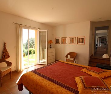 Villa pour 6 personnes avec piscine privée et vue mer à La Londe-Le... - Photo 3