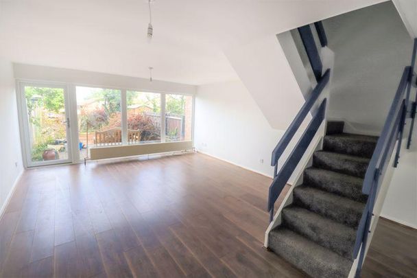 3 bedroom terraced house to rent - Photo 1