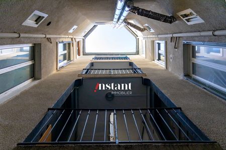 Métro Valmy T2, - Photo 3