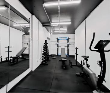 Castle Camperdown Two, Sydney - Photo 1