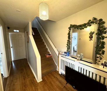 3 bedroom terraced house to rent - Photo 2