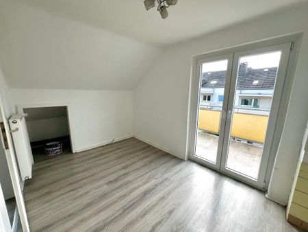 Renovierte 3,5-Zi, KDB, 74qm mit Balkon Nähe FernUni Hagen - Foto 2