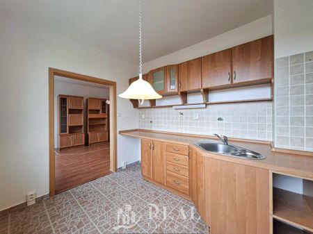 Pronájem byt 2+1, 62 m 2, OV, ul. Holešická, Chomutov. - Fotografie 5