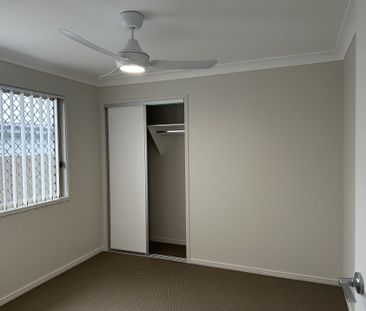 Charming 1-Bedroom Home with Covered Patio & Garage.. - Photo 2