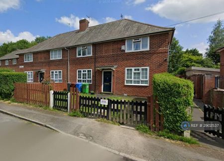 2 bedroom maisonette to rent - Photo 2