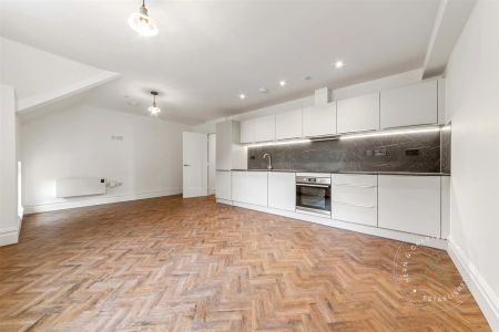 1 Bedroom Flat - Photo 5