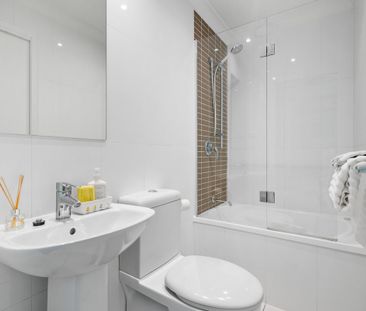 3 Bedroom Townhouse in the heart of Hamilton - Photo 5