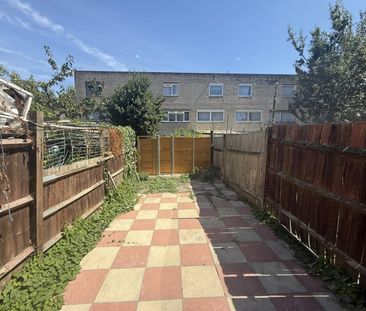 1 Bedroom Studio To Let - Photo 5