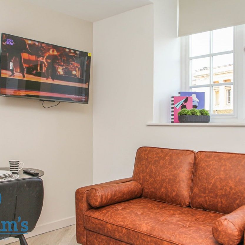 1 bed Studio for Rent - Photo 1