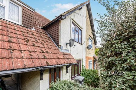 2 bedroom house to rent - Photo 4