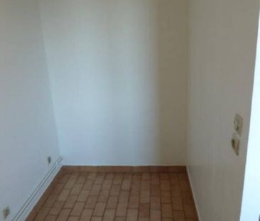 Location appartement 1 pièce 35.99 m² à Pont-de-l'Arche (27340) - Photo 1