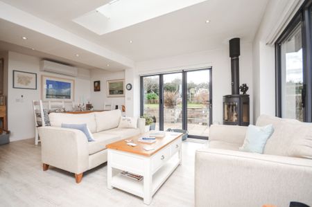 Burnham Market - Photo 2