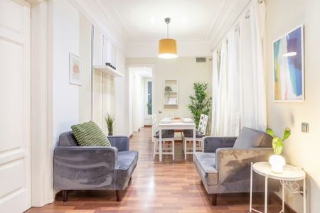 Via Laietana, Barcelona, Catalonia 08003 - Photo 4