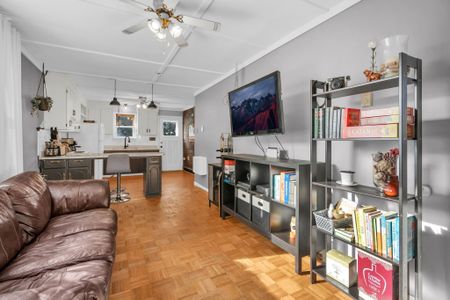 For Lease - 58 De La Salle Boulevard, Georgina, Ontario - Photo 3