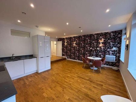 Church Street, Staines-upon-thames, Surrey, TW18 - Photo 3