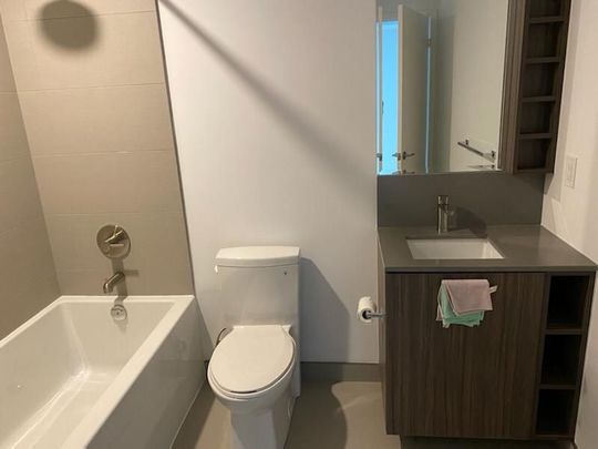 For Lease - 19 Western Battery Road Unit# Ph1, Toronto, Ontario - Photo 1