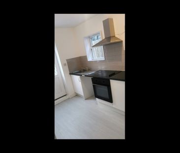 Studio Flat, St Andrews Rd, W3 - Photo 3