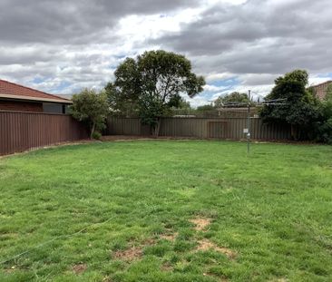 3 Bedroom House in South Shepparton! - Photo 5