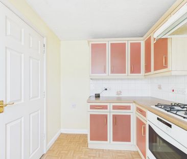 2 bedroom flat to rent - Photo 6