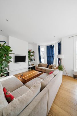 3 bedroom property to rent - Photo 1