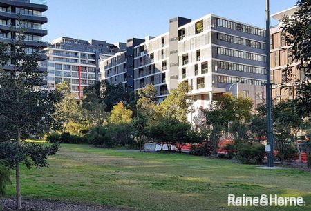 Open Plan Studio Apartment Plus Parking - Photo 4