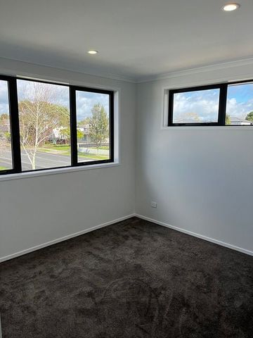 First weeks rent free! - Photo 3