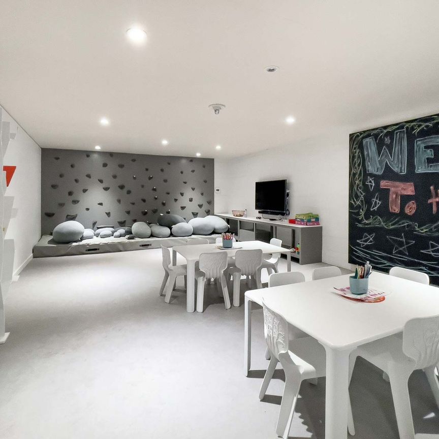 For Lease - 5 Soudan Avenue Unit# 1542, Toronto, Ontario - Photo 1