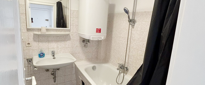 2-Zimmer-Wohnung mit Balkon in zentraler Lage von Passau - WG geeignet - Foto 1